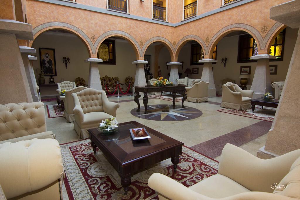 Hotel Palacio De La Magdalena Soto Del Barco Bagian luar foto